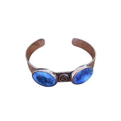 El Yapımı Mavi Druzy Kuvars ve Spiral Motifli Bakır Bileklik